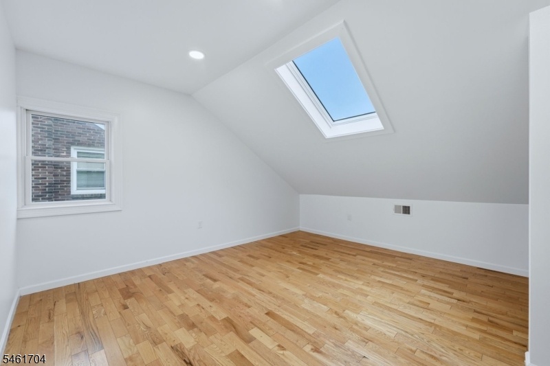 Bedroom2