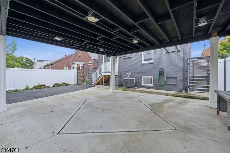 Patio2