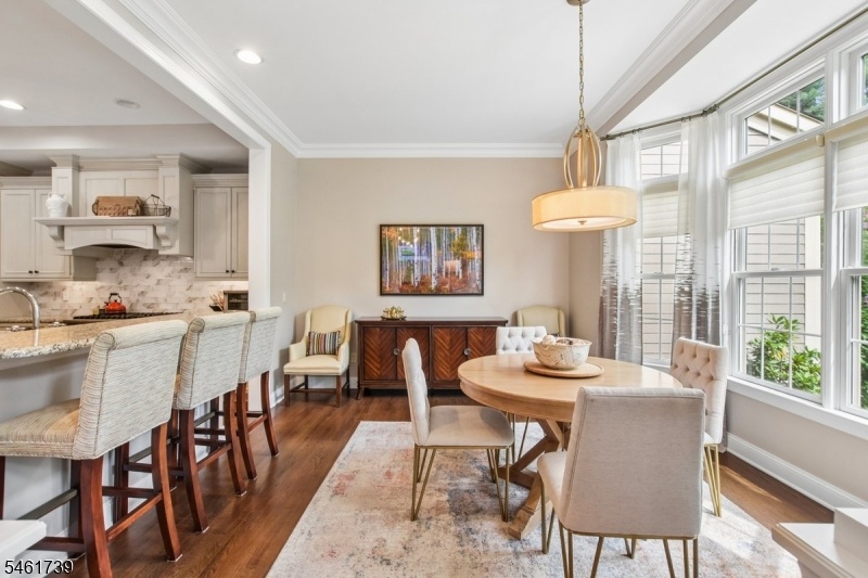 Breakfast room