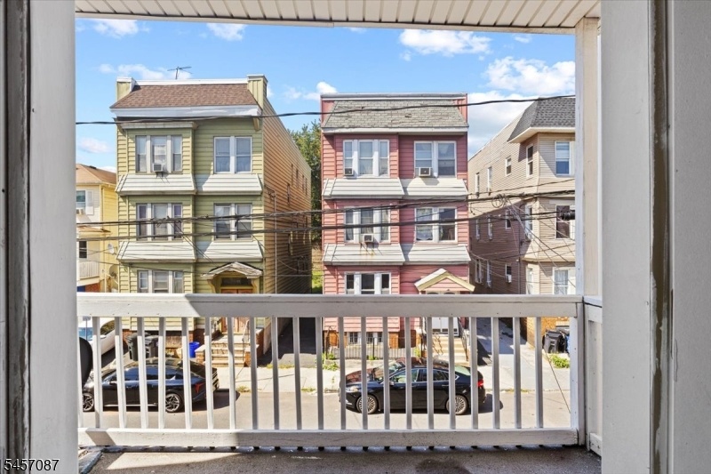 Master Balcony