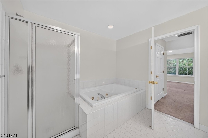 Full Bath