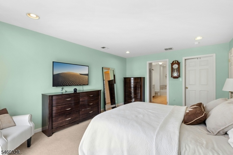 primary bed