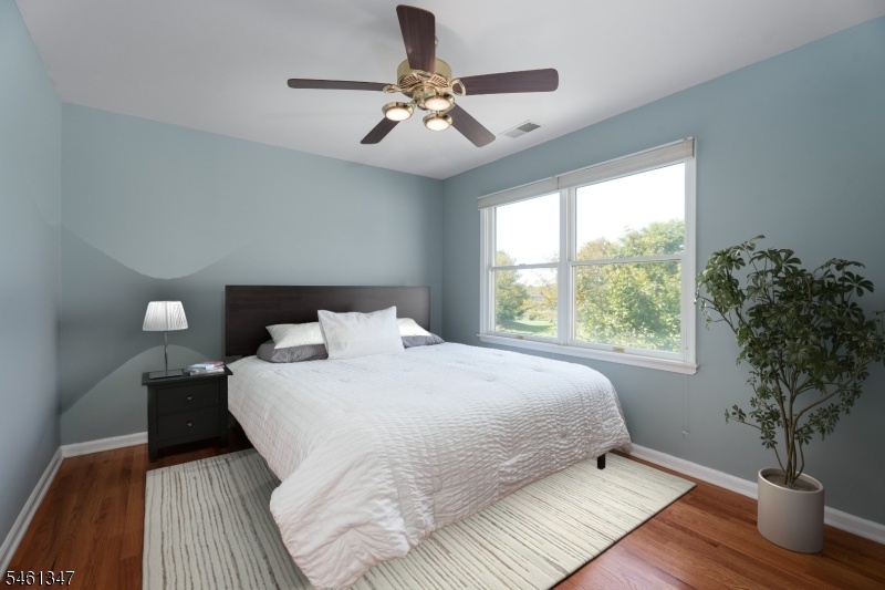Third Bedroom - King Size Bed