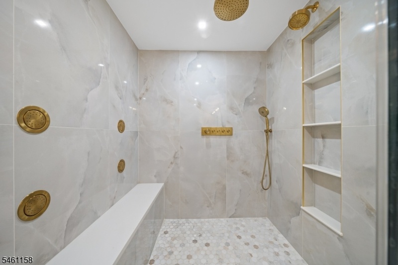 2nd Fl Primary Bath