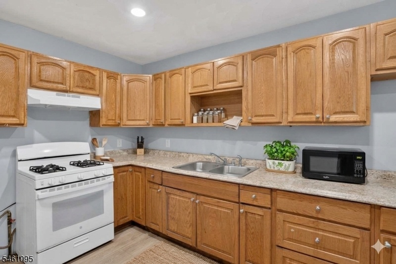 Kitchen - Enhanced