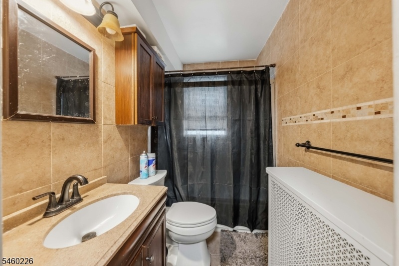 Unit 1 Full Bath (2nd)