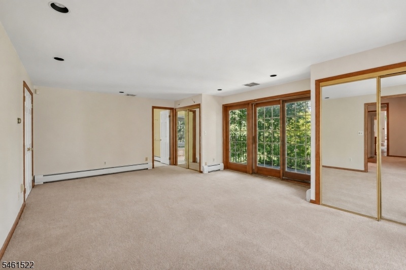 Master Bedroom 20x16
