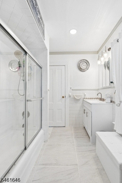 Full Bath