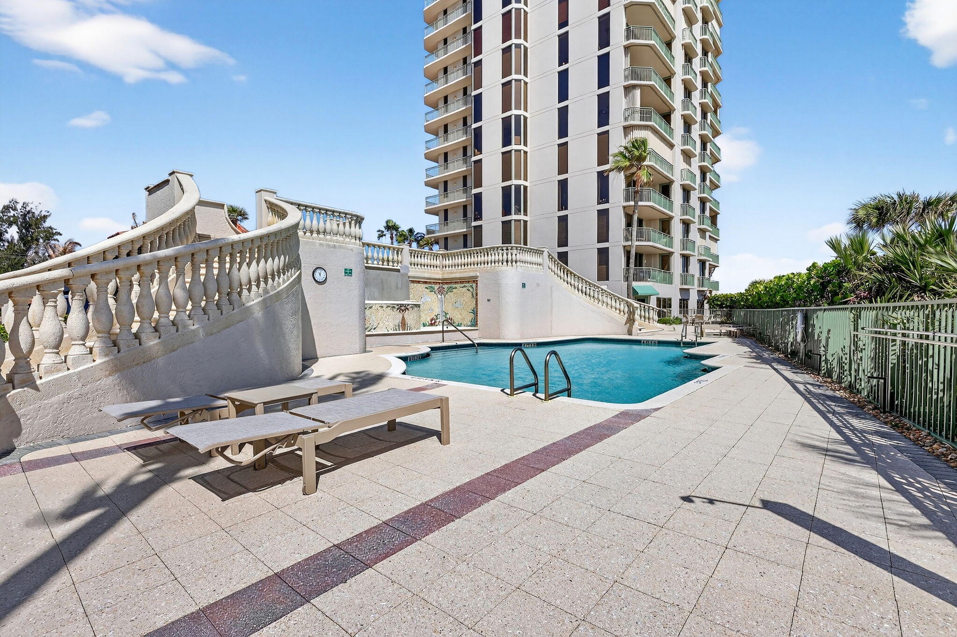 HEATED POOL