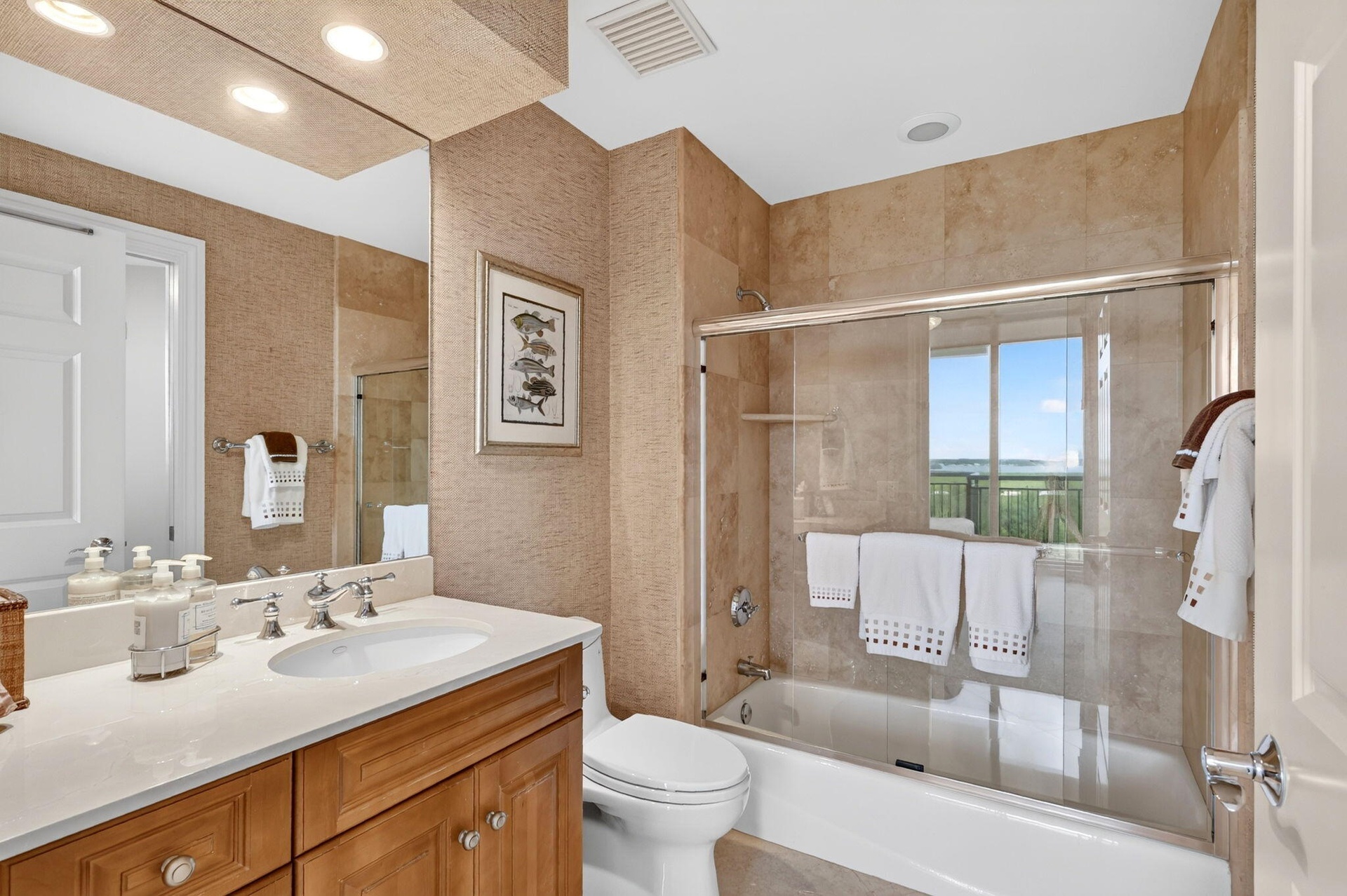2ND BATHROOM