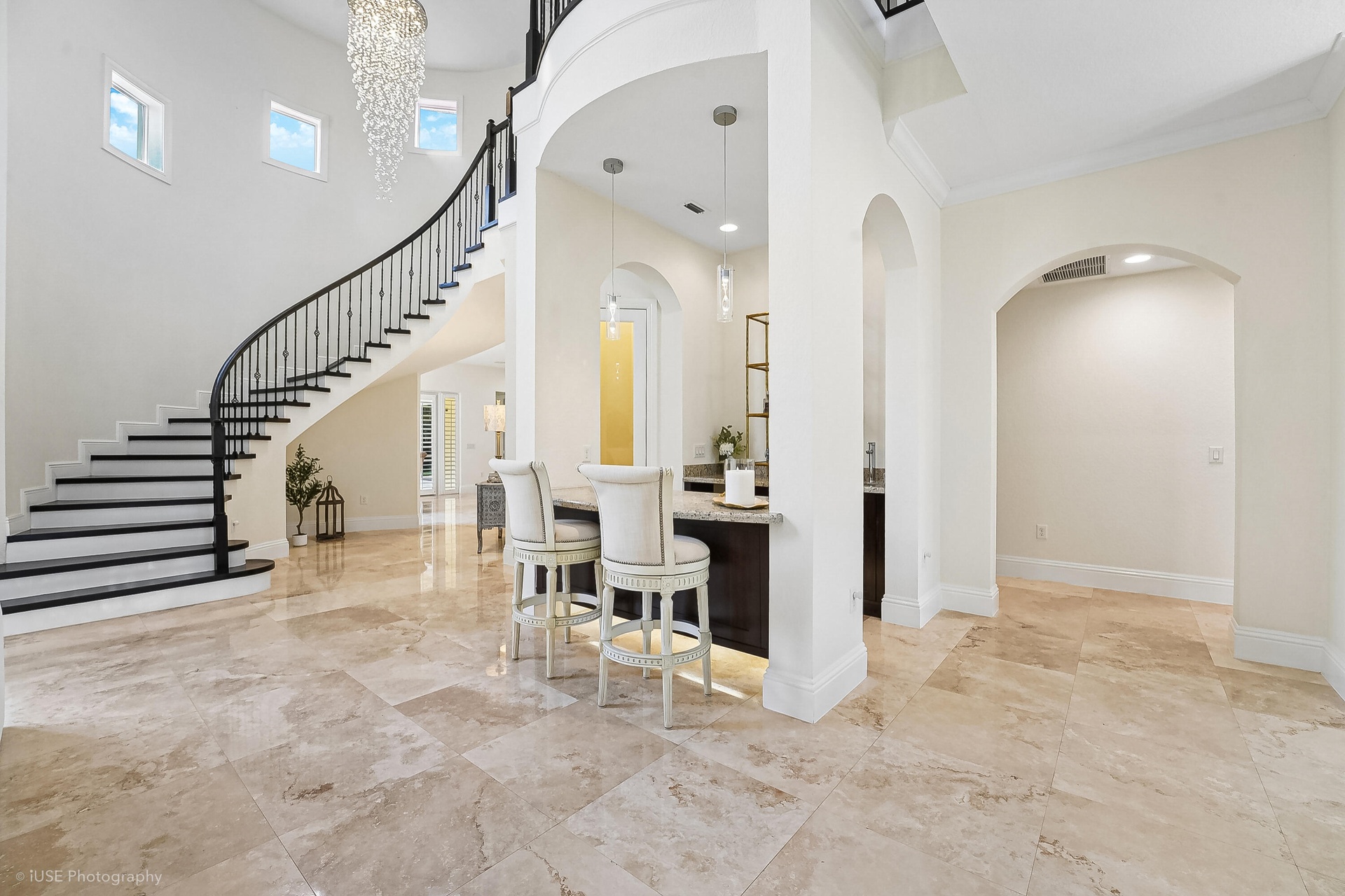 ENTRY | STAIRCASE