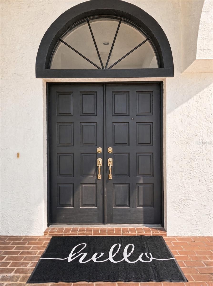 Double door entry