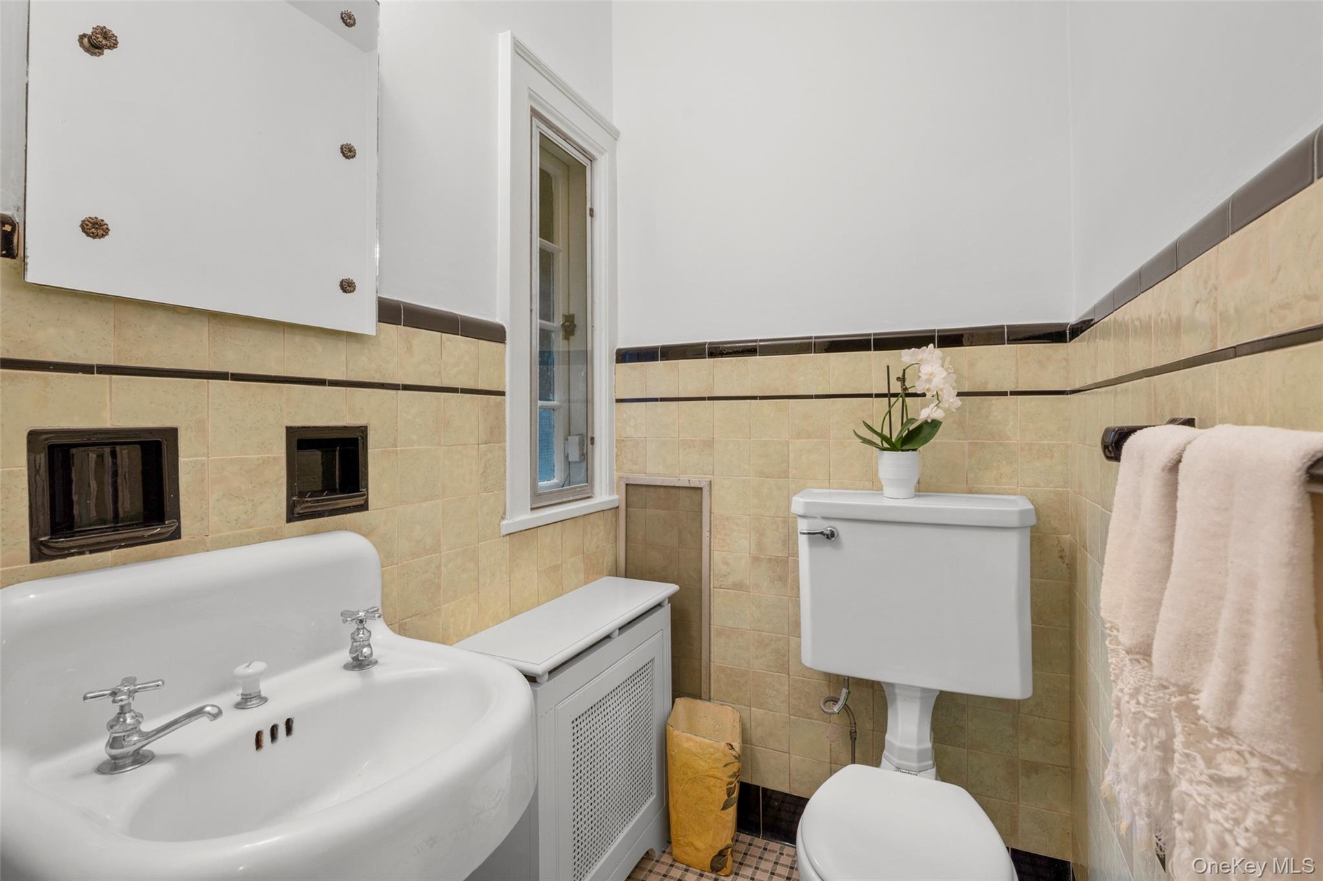 Main floor powder room