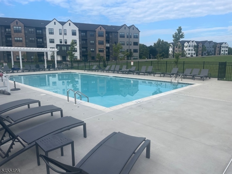 Community pool