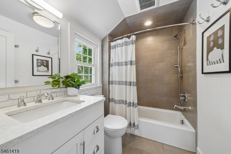 Main Hall Bath