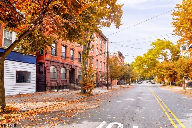 Street View 2