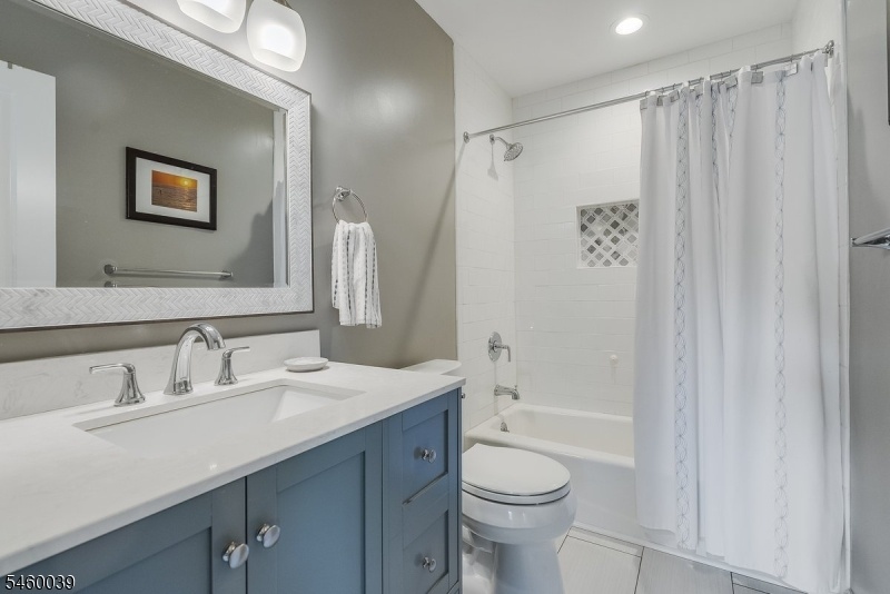 Hall Bathroom