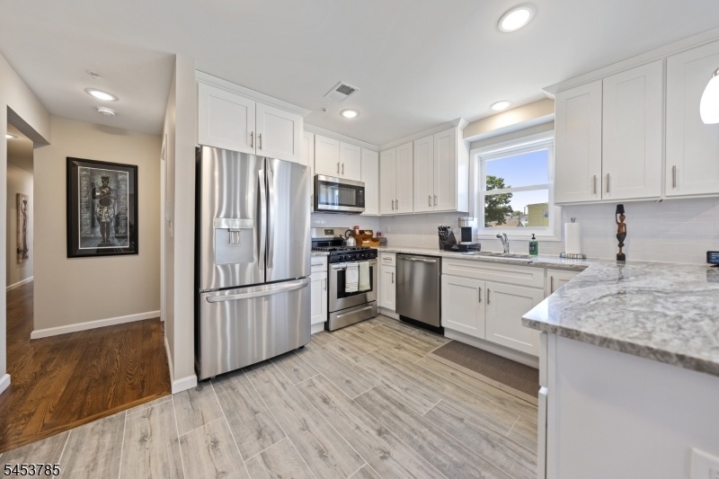 Unit 1 Kitchen