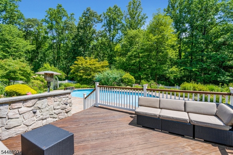 Multi-Level Brazilian Deck