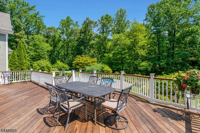 Multi-Level Brazilian Deck