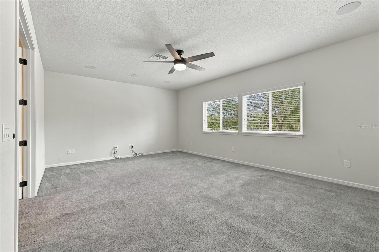 Upstairs Study/Flex Space
