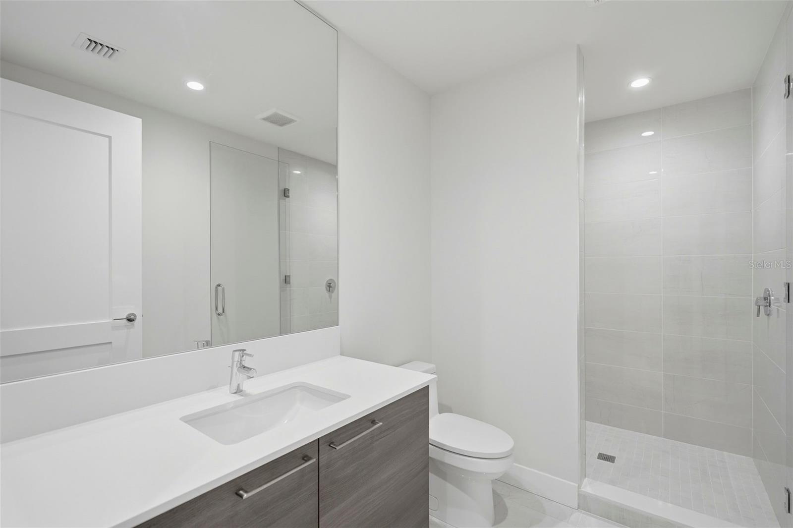 Bathroom 4