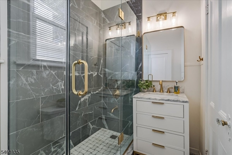 First Floor Full bath