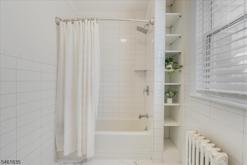 Second Floor Full bath