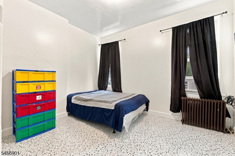 Unit 2: Bedroom
