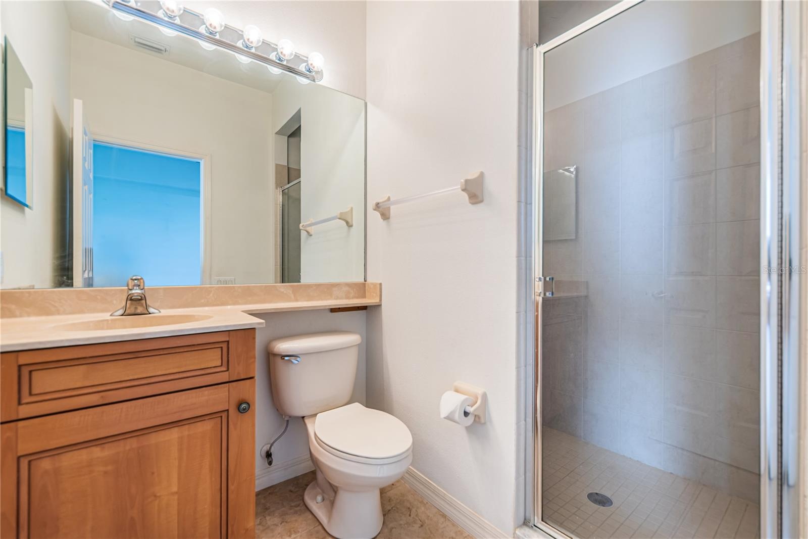 Bedroom level guest bath