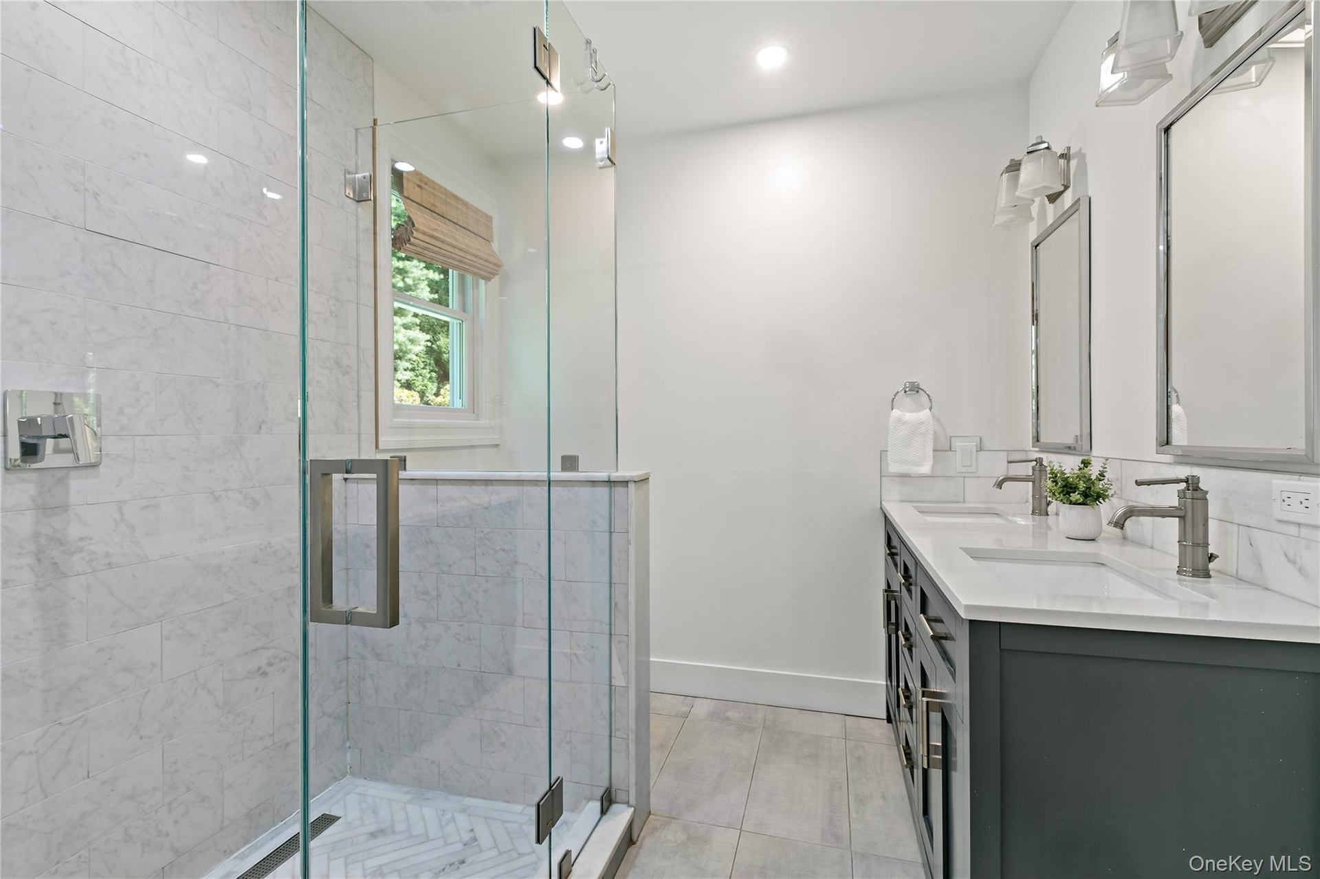 Ensuite bathroom