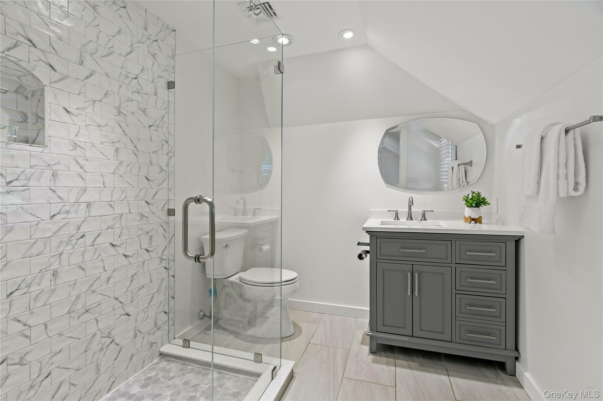 Ensuite bathroom