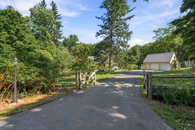 Gated Entrance - 100 Jacobs Rd