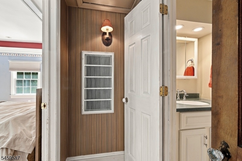 Primary Entrance & Half Bath