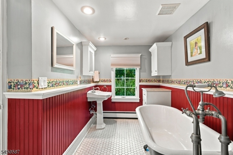 Classic Clawfoot Soaking Tub