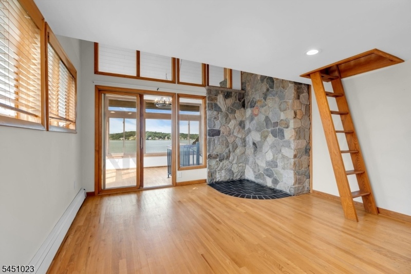 Primary bedroom to lake