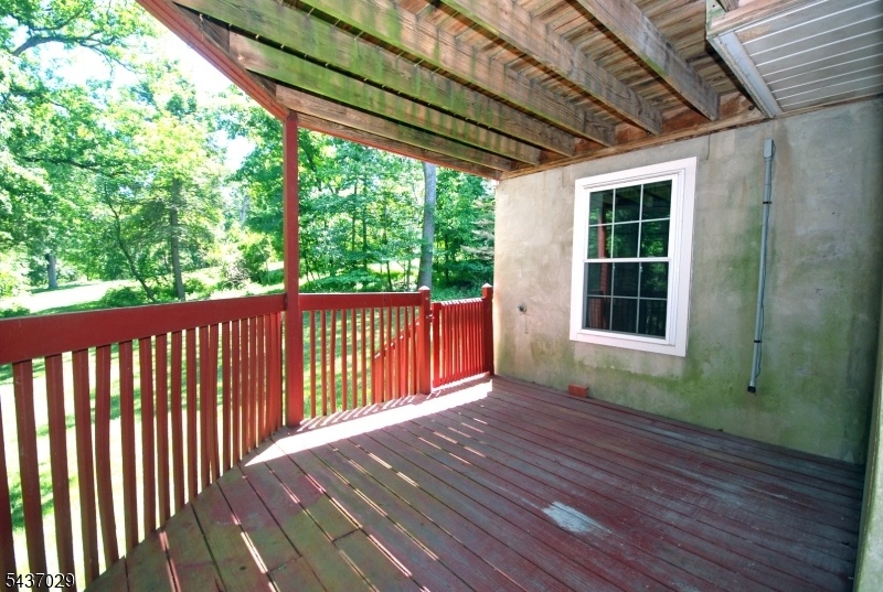 Wrap Around Deck off FR