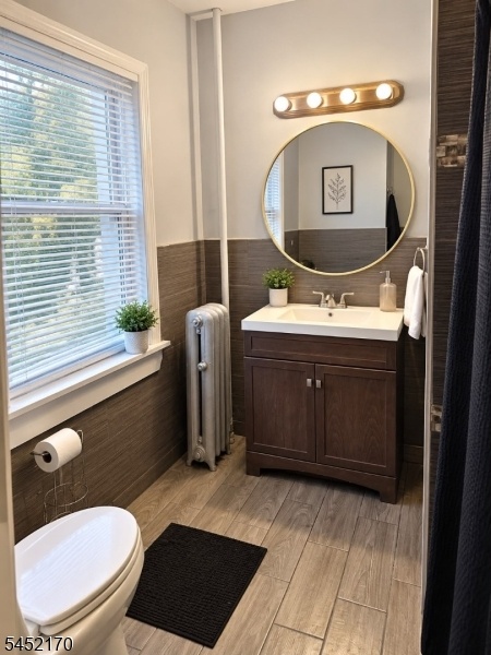 2nd Floor Bathroom