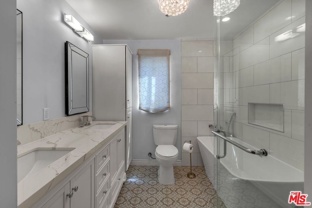 Primary full bath