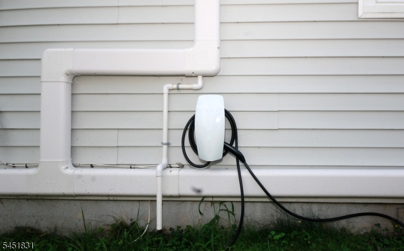 Electric Charging Station