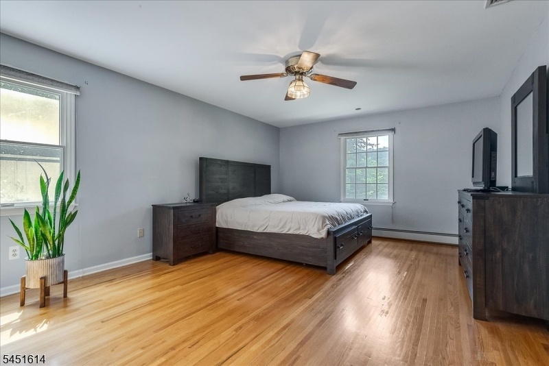 Primary suite