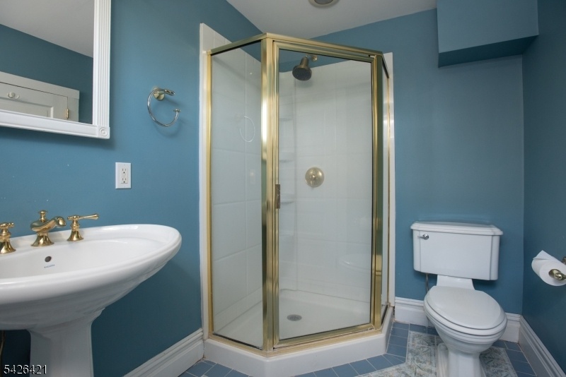 Full Bath