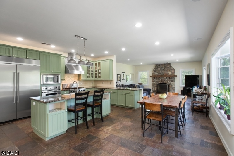 Kitchen with Viking Appliances