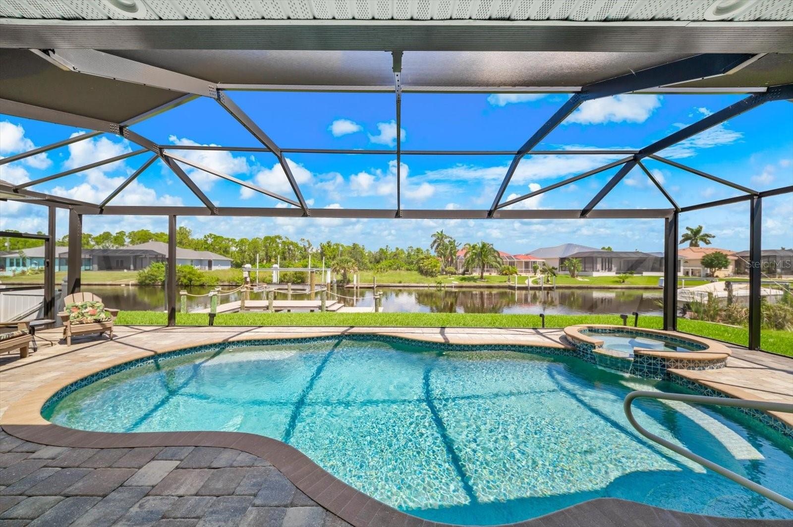 HEATED Saltwater Pool Paradise!