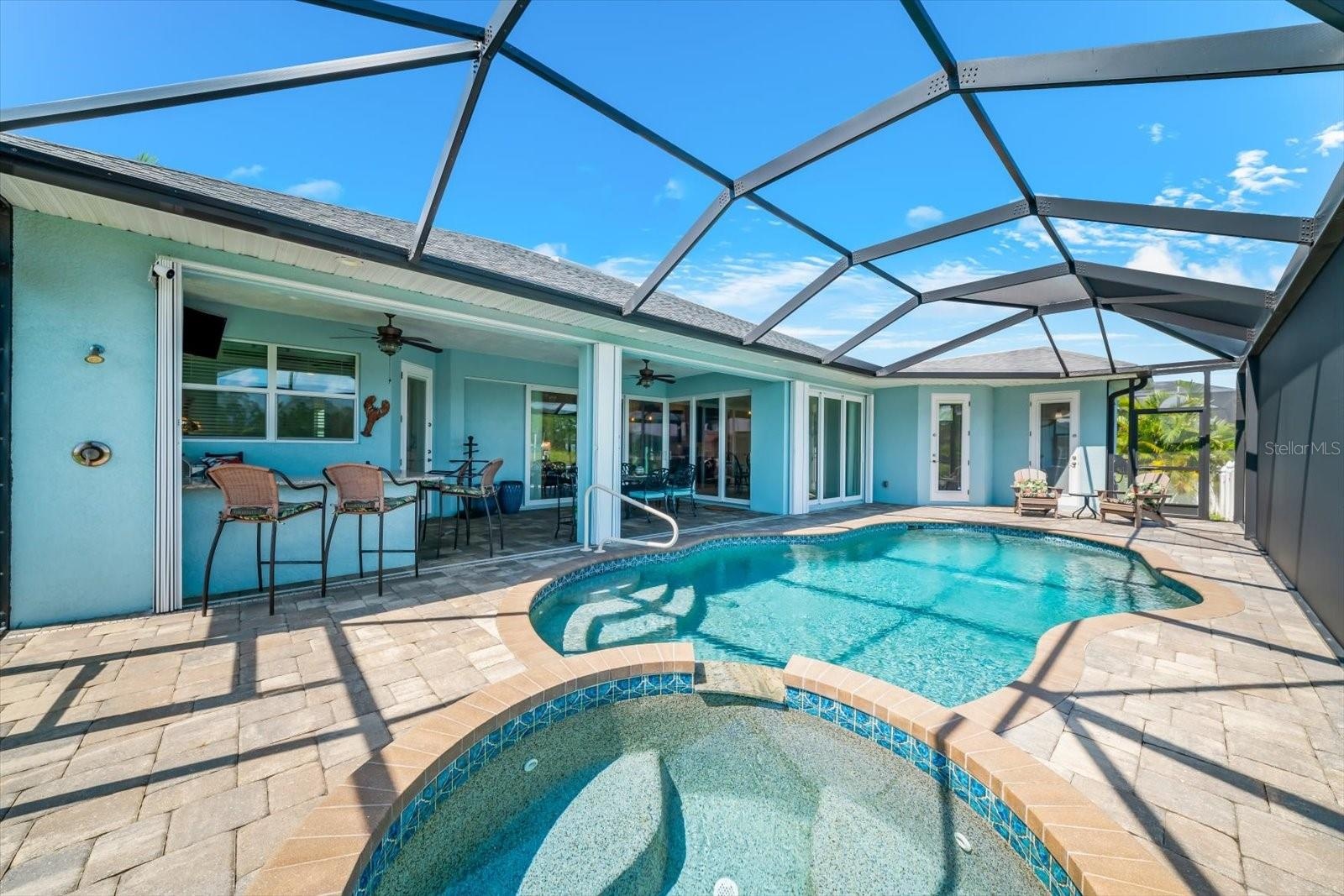 Relaxation Meets Waterfront Luxury!