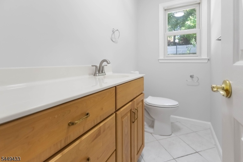 Powder room
