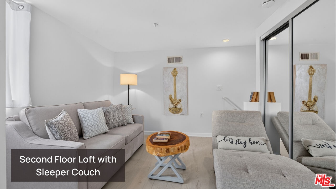 2nd Floor Loft