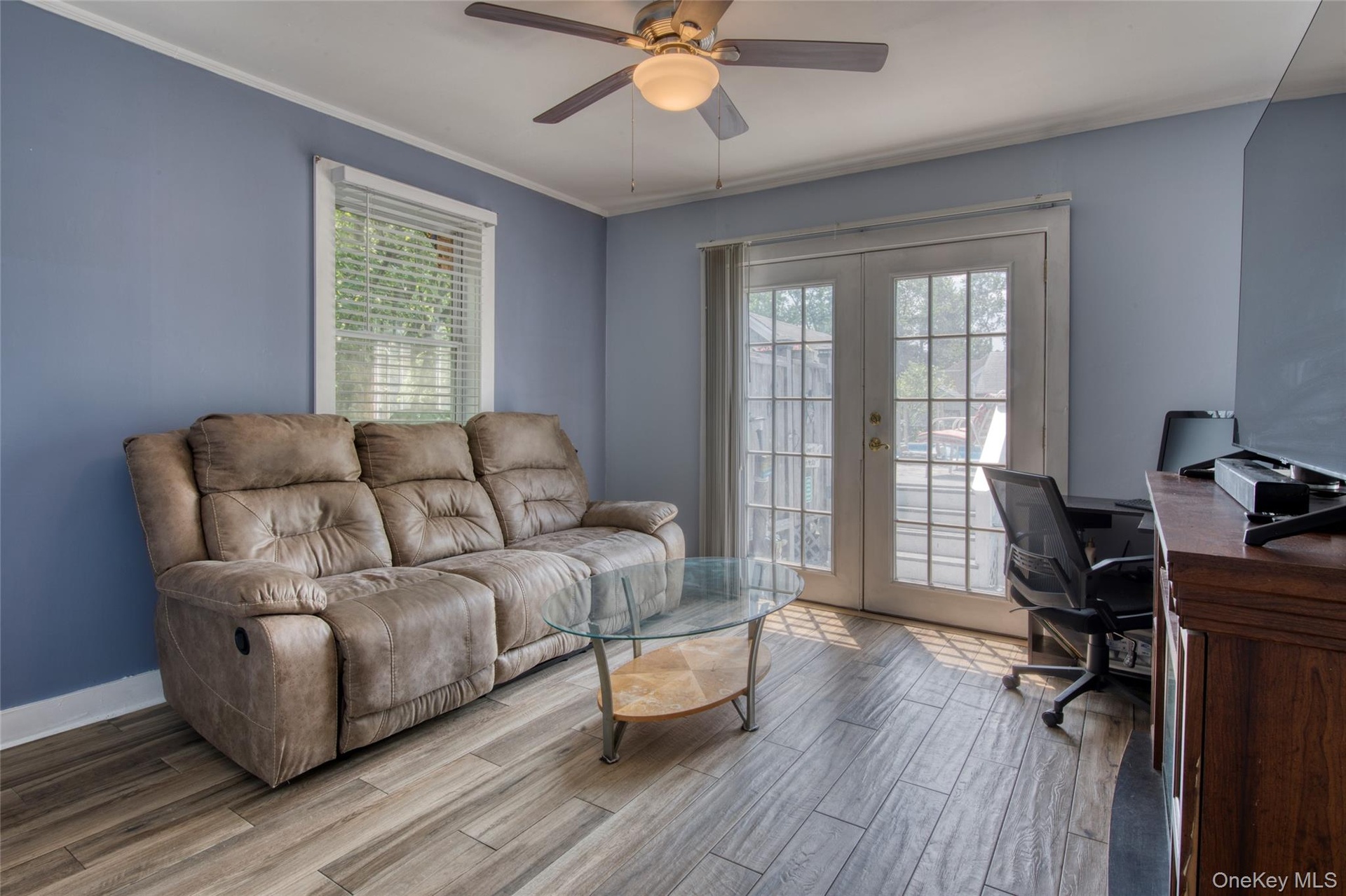 Bedroom/Den with French Doors to Deck