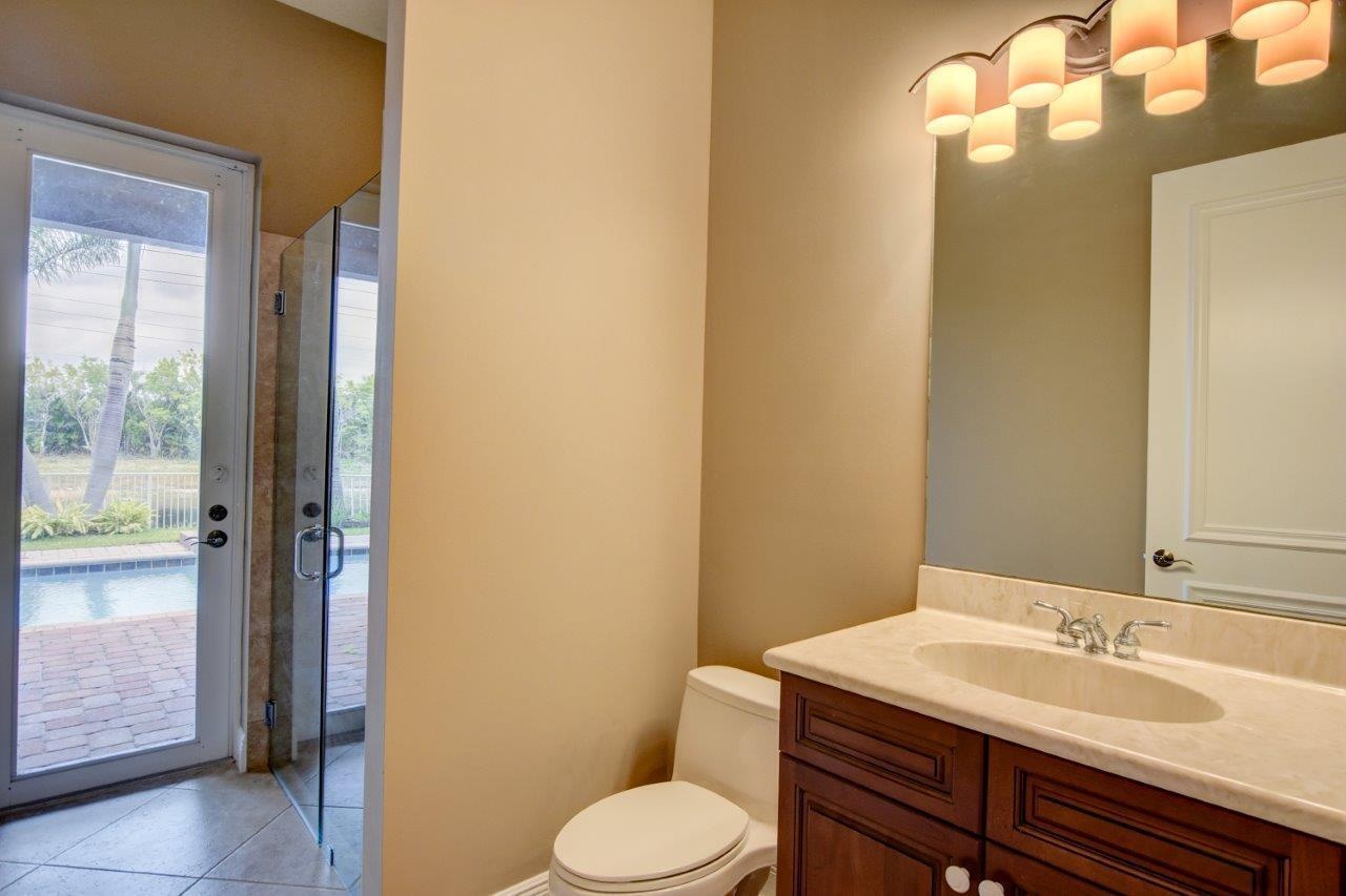 Cabana Bathroom