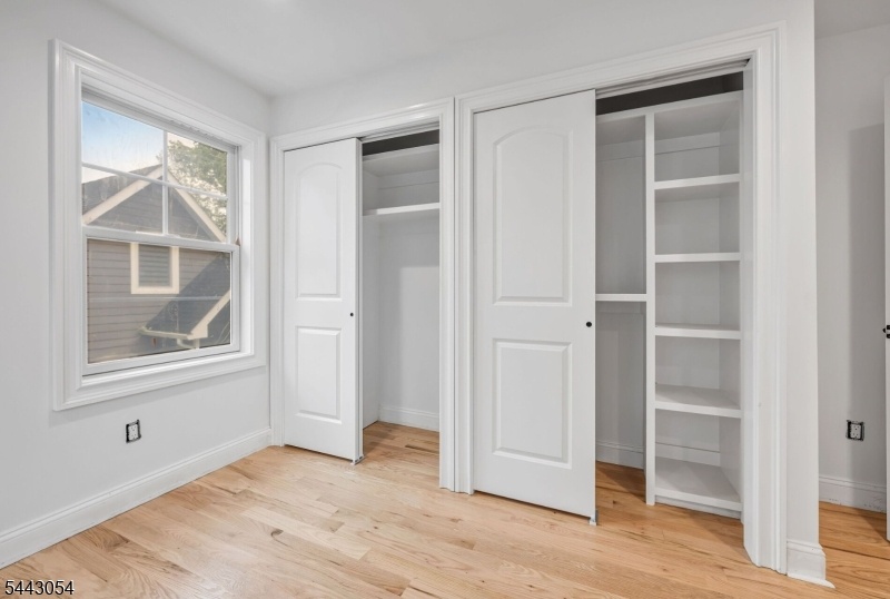 custom closets